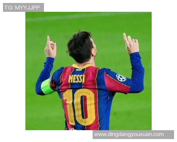 现役足球球星代表人物盘点及其影响力分析